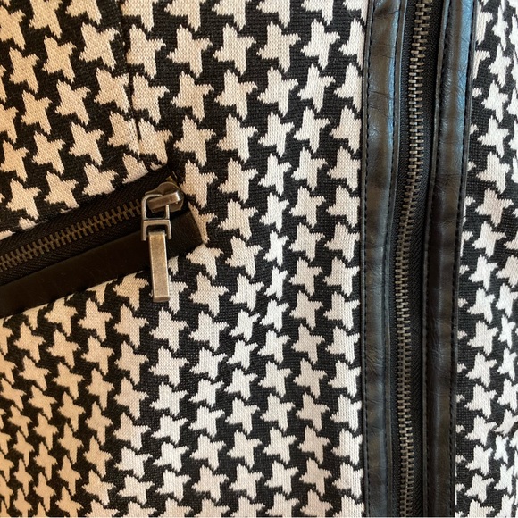 Size S- Black and White Houndstooth ZipUp Blazer jacket - Picture 4 of 7